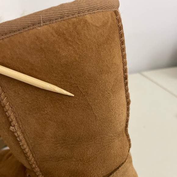 Ugg Women’s Classic Short II Boot Chestnut Size 8 Sheepskin Lining - Picture 10 of 14